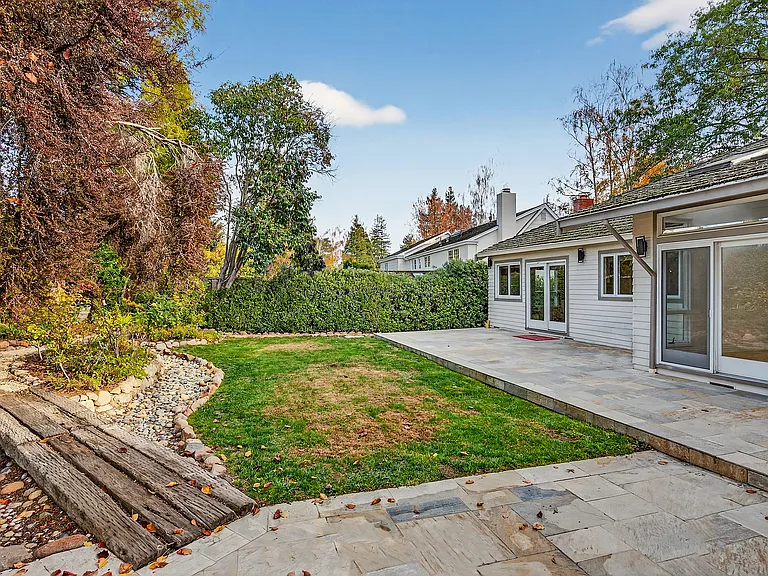 860 Monte Rosa Dr — Photo 34