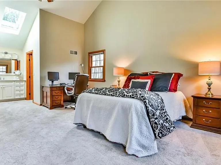 389 Pine Valley Ct — Photo 8
