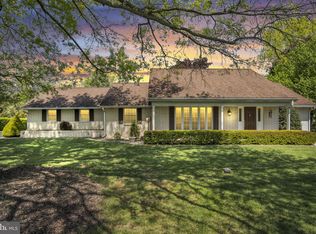 4 Banbury Rd, Hummelstown, PA 17036