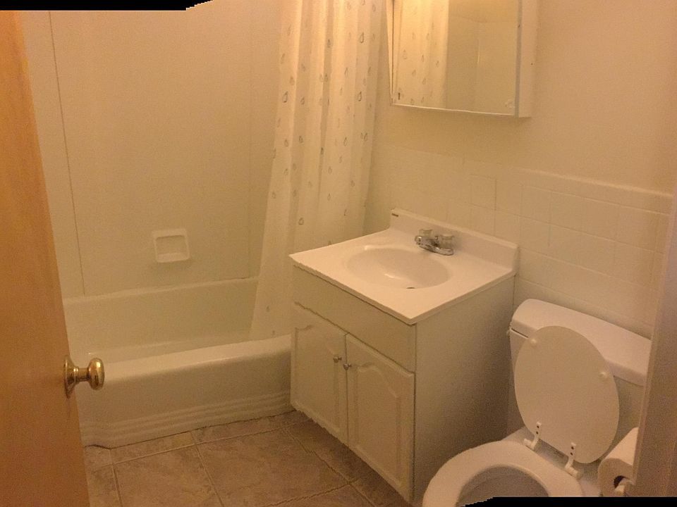 2nd image of 384 Harvard St