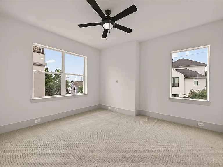 1604 Ovid St #B — Photo 28