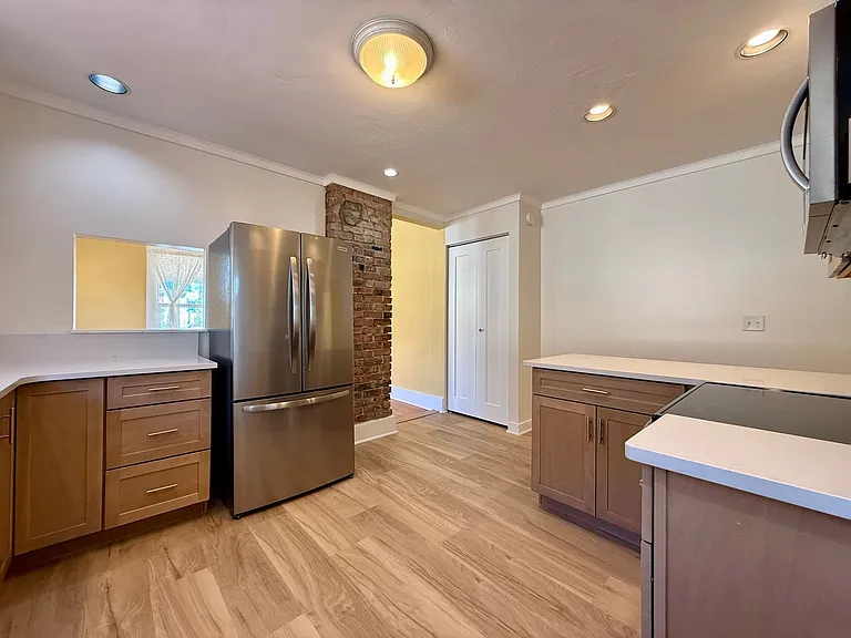 909 Ouray Ave — Photo 13