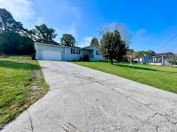 170 S Burress Ln, Jacksboro, TN 37757