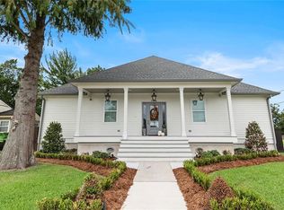 1714 Center St, Arabi, LA 70032