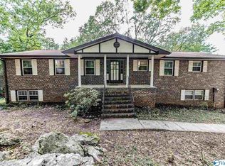 725 Tannahill Dr SE, Huntsville, AL 35802