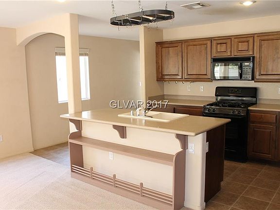 4th image of 7420 Mojave Canyon St