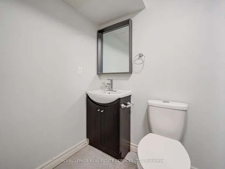 5530 Glen Erin Dr #22 — Photo 32