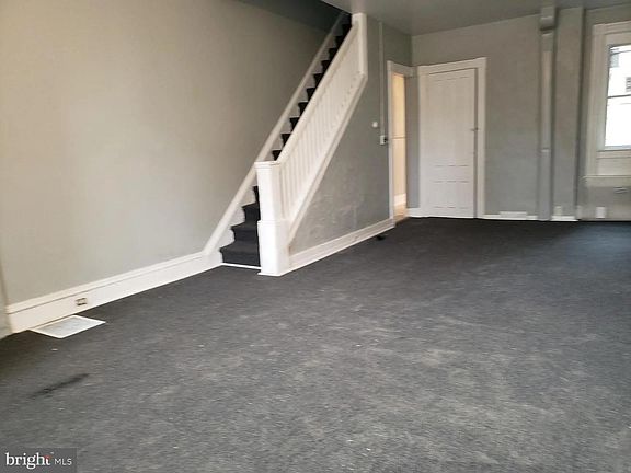 2nd image of 618 Stuyvesant Ave