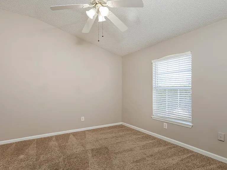 5337 Lacy Jane Way — Photo 11