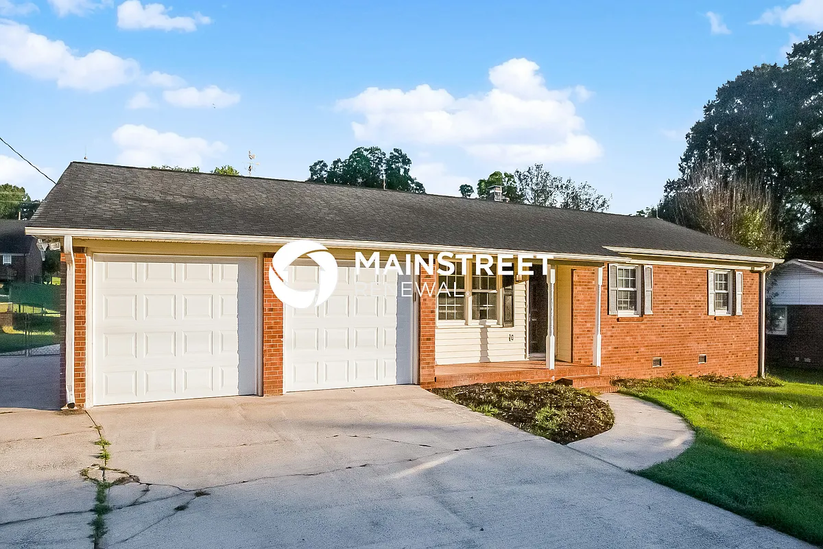 Front View - 2157 Sheffield Dr