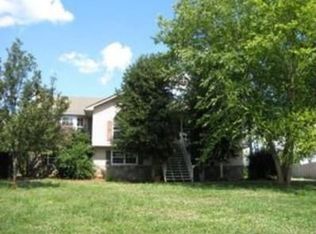 1710 Sutton Dr, Dalton, GA 30721