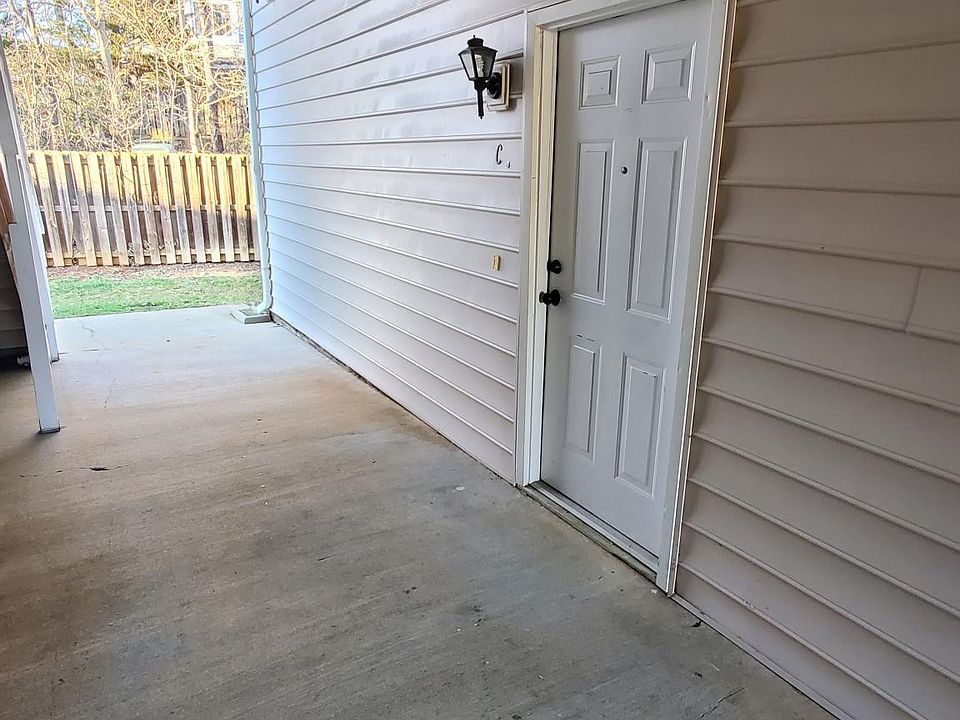 1st image of 802 Folly Ct Unit C