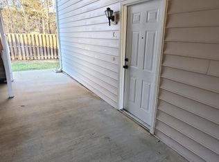802 Folly Ct UNIT C, Greensboro, NC 27409