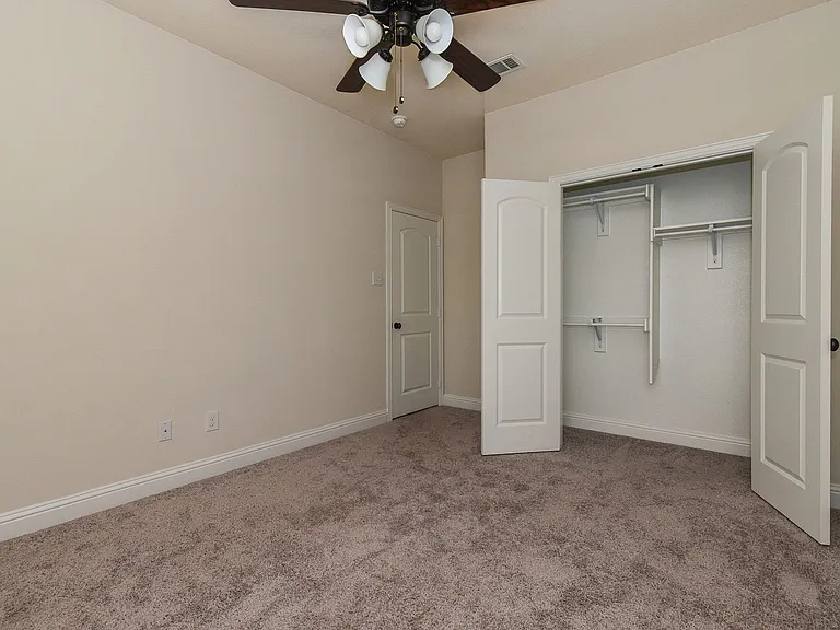 6819 Jade Dr — Photo 23