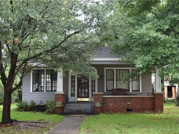 1566 Bruister St, Mobile, AL 36604