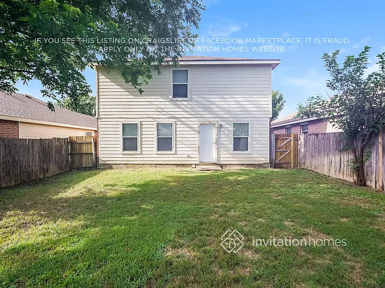 4920 Waterford Dr — Photo 17