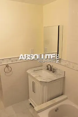 Rented by Absolute Properties of NYC | media 23