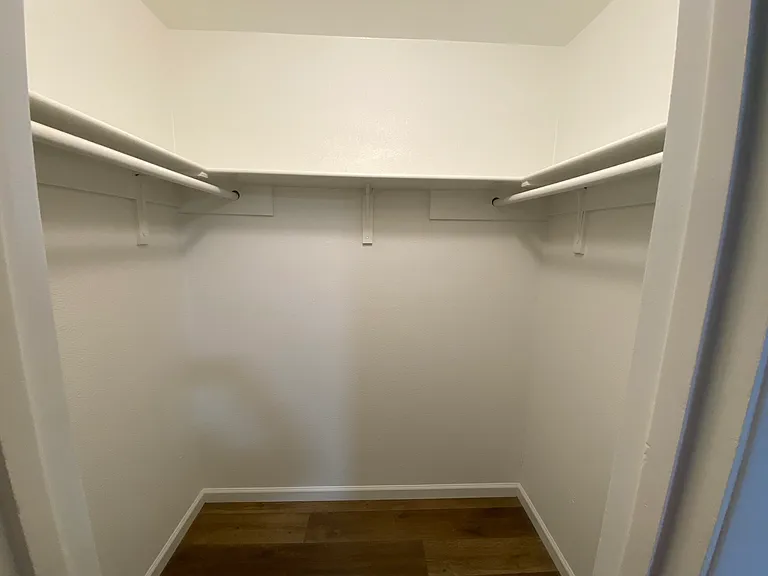 10106 Brockbank Dr — Photo 28