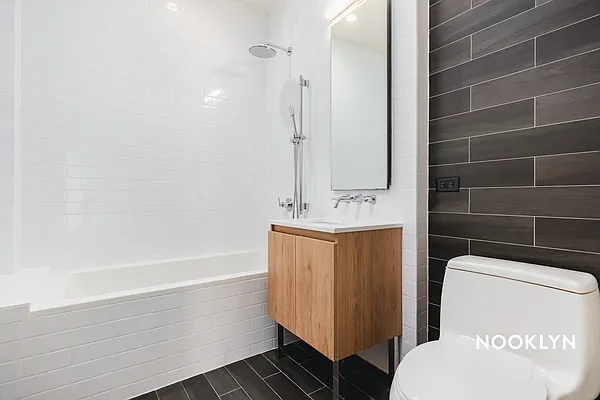 Rented by Nooklyn NYC LLC | media 20