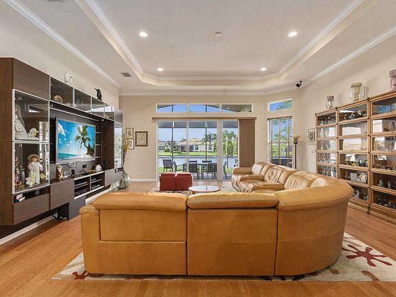 5th image of 9829 SW Carrotwood Cir
