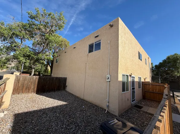 12009 Stilwell Dr NE APT B, Albuquerque, NM 87112