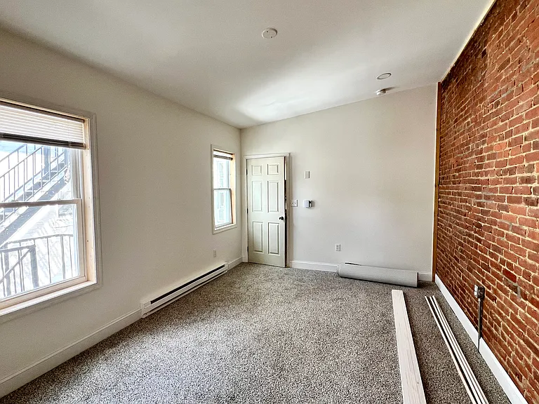 20 W James St #2 — Photo 6