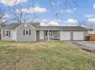 1209 Schilling Ave, Belleville, IL 62221
