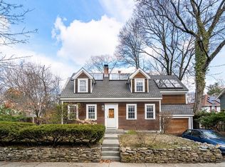 9 Albion Pl, Newton, MA 02459