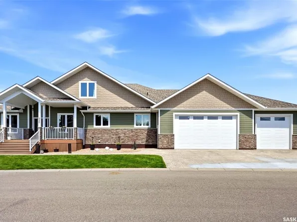 520 Burns AVENUE, Southey, SK S0G 4P0