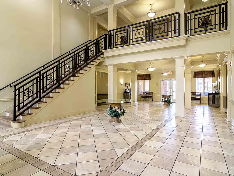 Princeton Court Senior Residences — Photo 11