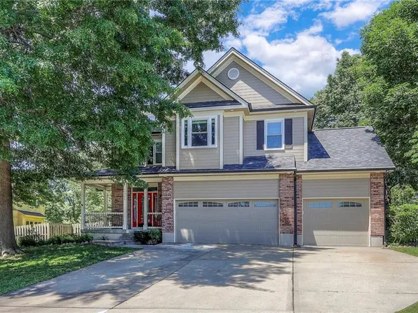 1906 Blackbird Cir, Kearney, MO 64060