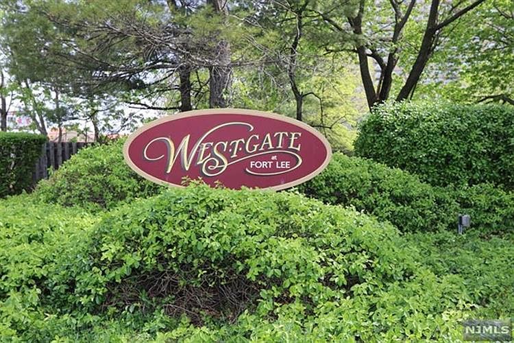 1st image of 1412 Westgate Dr #8113