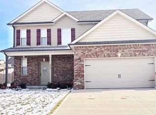 2864 McManus Cir, Clarksville, TN 37042