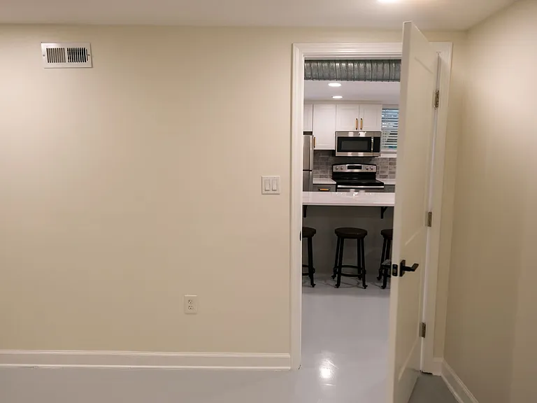 27 Swanson Ct — Photo 20
