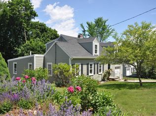 21 Taft Ave, Lexington, MA 02421