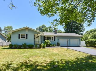 394 Connecticut Ave, Newington, CT 06111