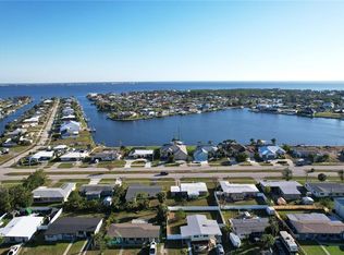 824 Conreid Dr NE, Port Charlotte, FL 33952