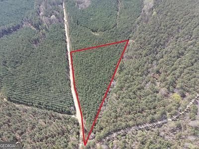 5th image of 15 Hollis Norman Rd