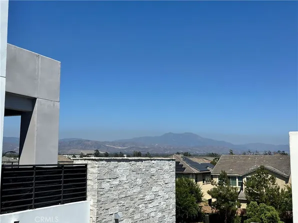 80 Ballast Point, Tustin, CA 92782