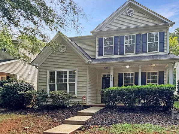 8915 Cinder Ln, Huntersville, NC 28078