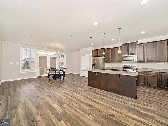 4th image of 3635 Stone Barn Dr