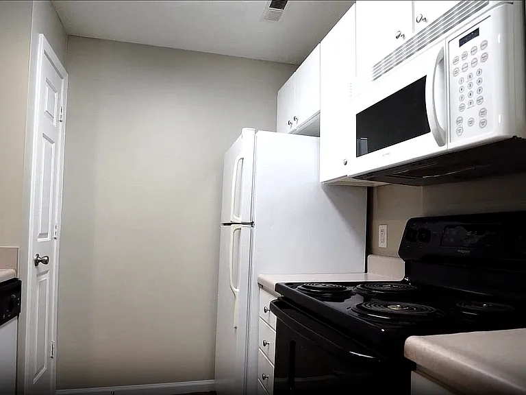 While some units are not fully renovated with granite countertops and stainless steel appliances, all of our classic kitchen setups are well maintained and feature a refrigerator, built-in microwave, dishwasher, and easy flow between spaces.