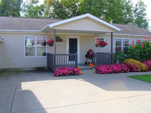 4547 Ridge Rd SW, Baltic, OH 43804