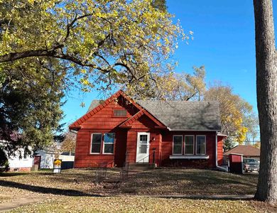 403 S State St, Waupaca, WI, 54981