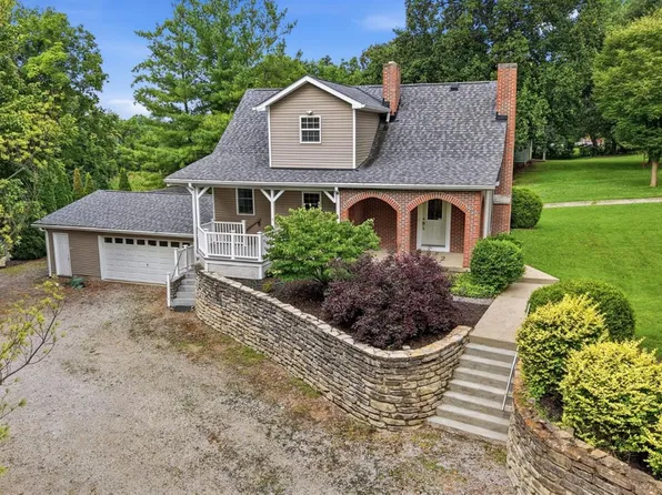 3661 Riehle Rd, Cincinnati, OH 45247