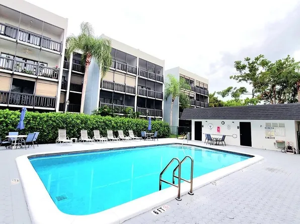 1021 Mockingbird Lane #114, Plantation, FL 33324