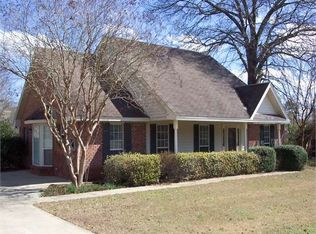 5181 Sycamore Dr, Millbrook, AL 36054