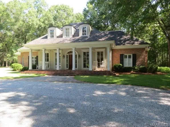 213 Hunter Trl, Pike Road, AL 36064