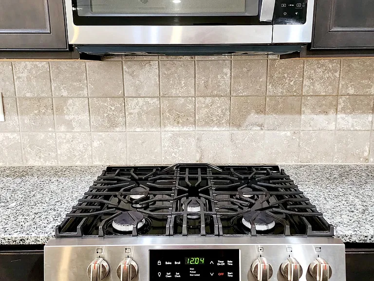 504 Twelve Oaks Ln — Photo 7