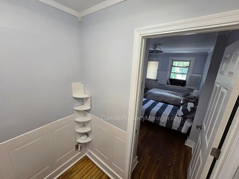 158 E High St — Photo 29
